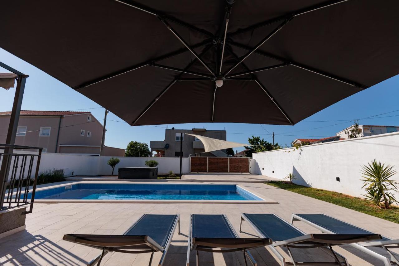 Villa Family And Friends Private Heated Pool With Jacuzzi Zadar Exteriér fotografie